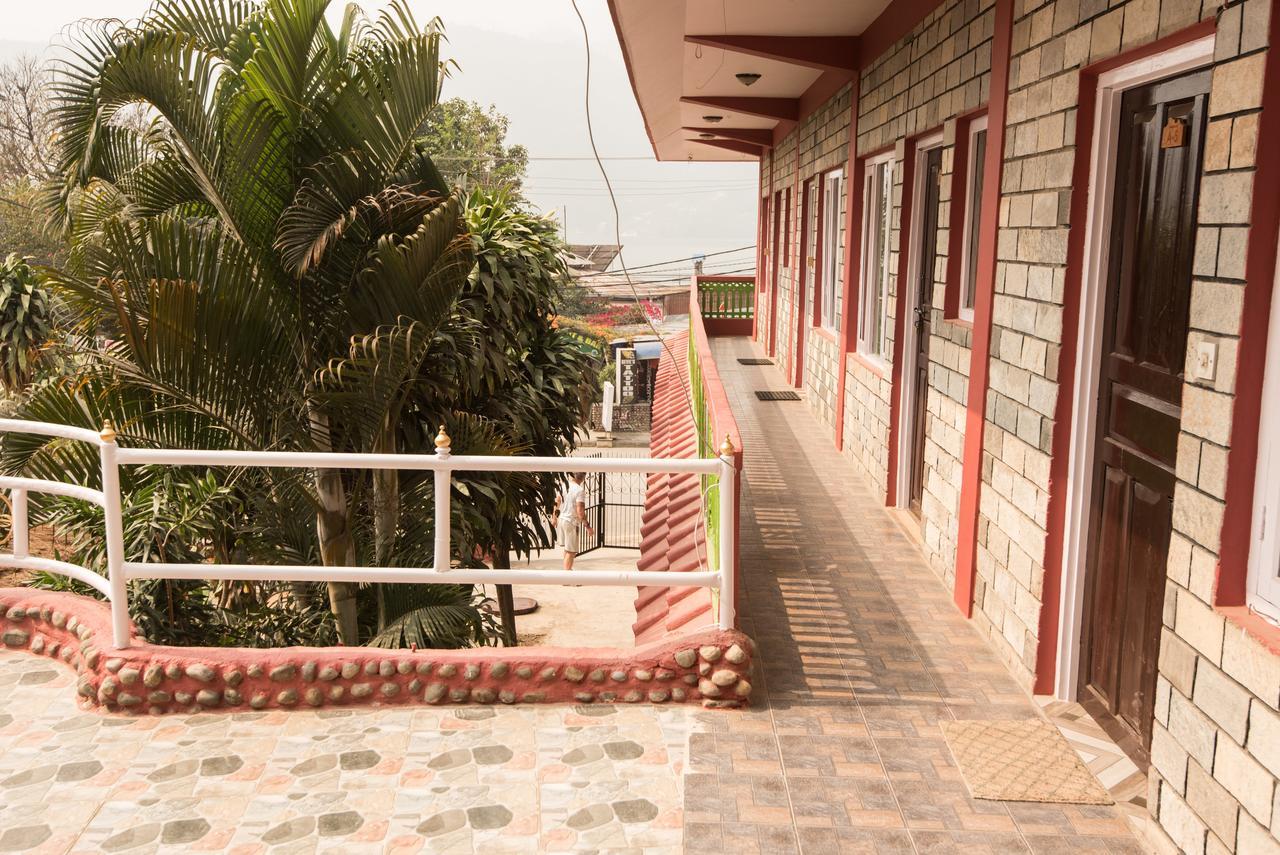 Lake Boutique Hotel Pokhara Exterior foto